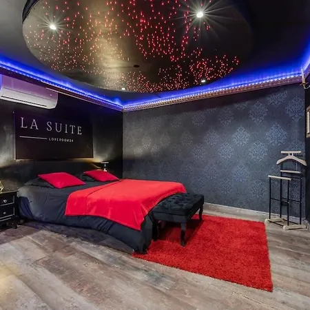 Coconroom Balneo-sauna La Apartment Valros